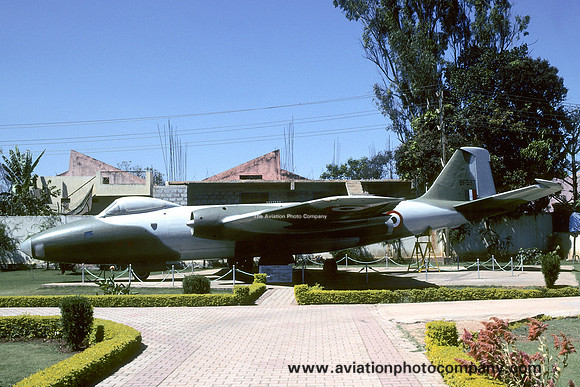 Indian Air Force English Electric Canberra B(I).58 BF597 displayed at Bangalore (2005)