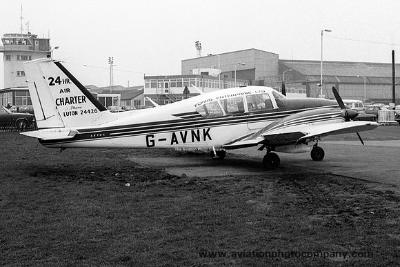 Flying Enterprise Piper PA-23-250 Aztec C G-AVNK at Luton (1974)