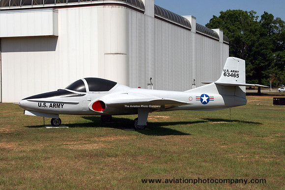 US Army Cessna T-37B Tweet 67-14250 displayed at Fort Rucker (2011)