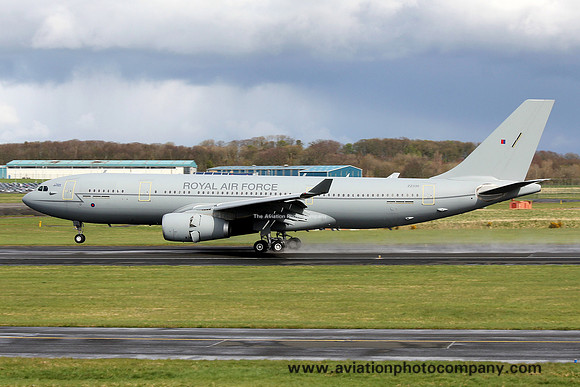 RAF 10/101 Squadron Airbus Voyager KC.2 ZZ330 at Prestwick (2012)