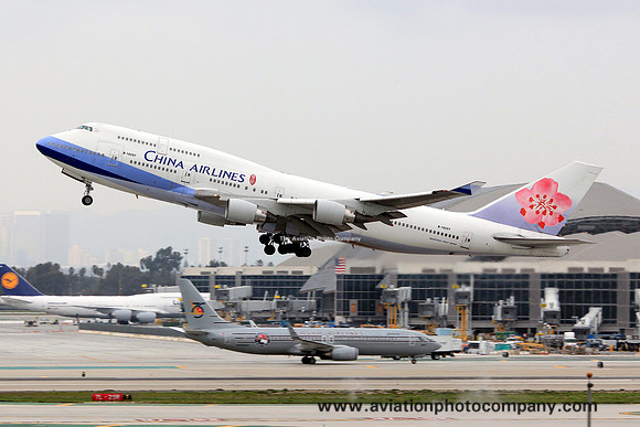 China Airlines Boeing 747-400 B-18207 at Los Angeles IAP (2013)