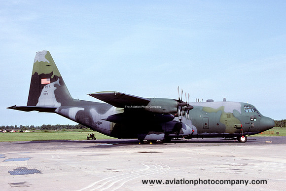 USAF AFRes 700 AS Lockheed C-130H Hercules 85-0040 (1992)
