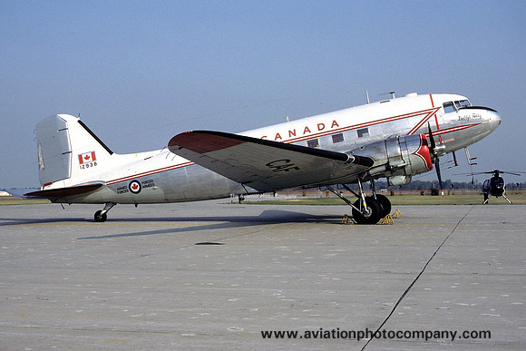Canadian Air Force 402 Squadron Douglas C-47 Dakota 12938 (1983)