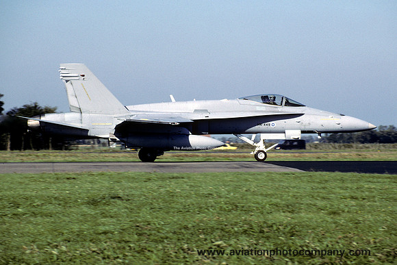 Finnish Air Force McDonnell Douglas F-18C Hornet HN-449 (2002)