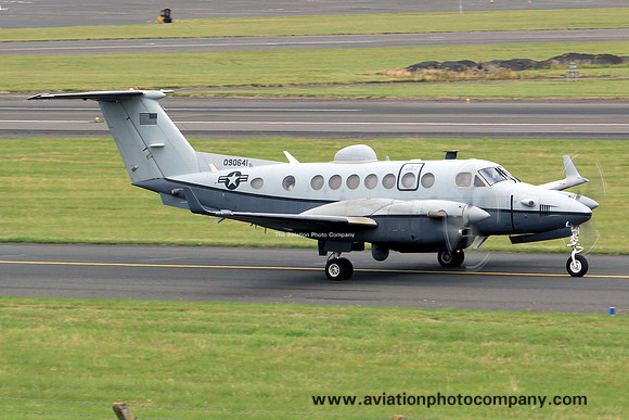 USAF 9 RW Beechcraft MC-12W 09-0641 at Prestwick (2013)