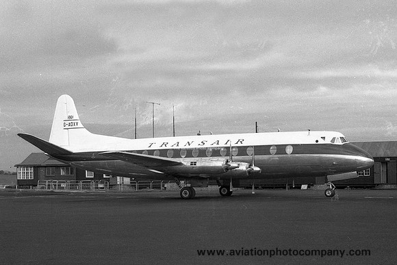 Transair Vickers 804 Viscount G-AOXV at Newcastle Woolsington (1958)