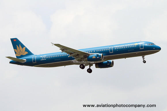 Vietnam Airlines Airbus A321-200 VN-A363 (2015)