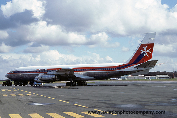 Air Malta Boeing 707-300 G-AZTG (1977)