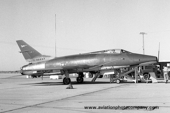 USAF AFFTC North American F-100C Super Sabre 54-2037 (1972)