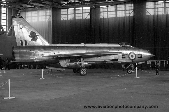 RAF 11 Squadron English Electric Lightning F.3 XP737/P (1976)