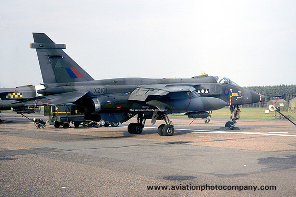 RAF 2 Squadron Sepecat Jaguar GR.1A XZ101 (1978)