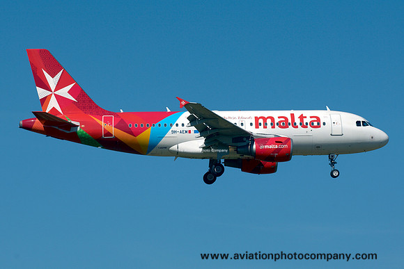 Air Malta Airbus A319-100 9H-AEM at Zurich (2014)