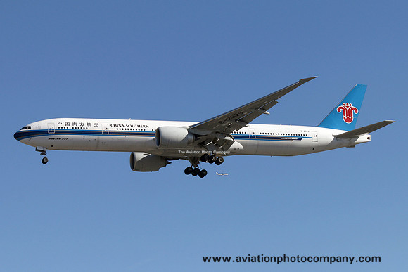 China Southern Boeing 777-300ER B-2029 at Los Angeles IAP (2016)