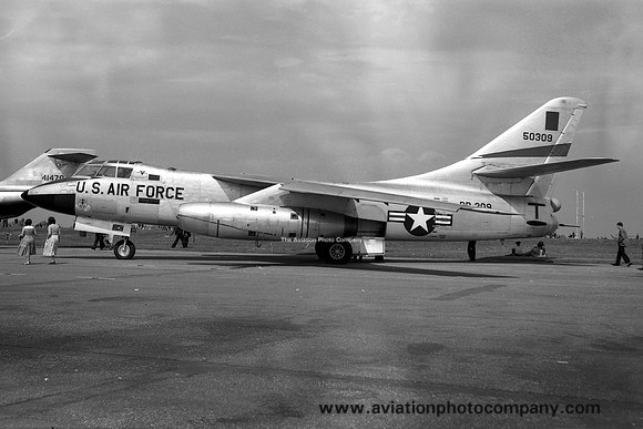 USAF 47 BW 84 BS Douglas B-66B Destroyer 55-0309 (1959)