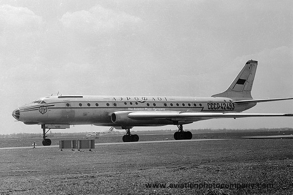 Aeroflot Tupolev Tu-104 CCCP-42493