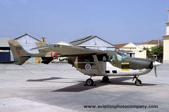 Portuguese Air Force Esq 701 Reims/Cessna FTB337G Super Skymaster 3702 (1987)