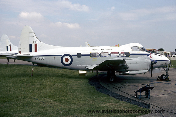 RAF 207 Squadron De Havilland Devon C.2 VP958 (1982)