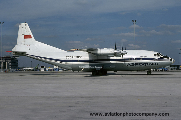 Aeroflot Antonov An-12 CCCP-1127 (1978)
