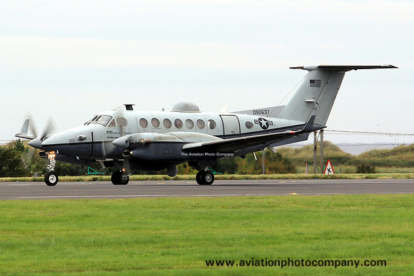 USAF 9 RW Beechcraft MC-12W 09-0637 at Prestwick (2013)