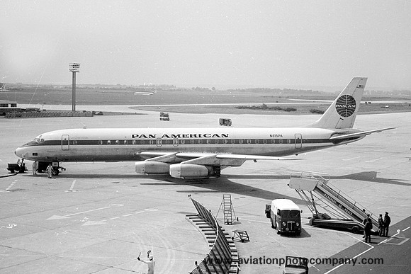 Pan American World Airways Douglas DC-8-32 N815PA at Paris Orly (1967)