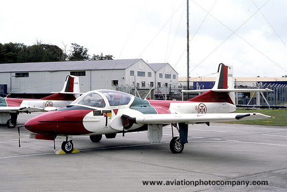 Portuguese Air Force Esq 102 Cessna T-37C 2421 at IAT Fairford (1987)