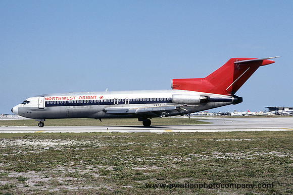 Northwest Airlines Boeing 727-51C N498US (1979)