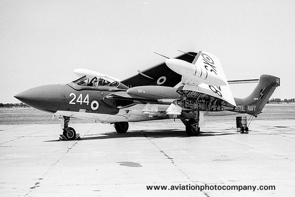 Royal Navy 892 Squadron De Havilland Sea Vixen FAW.2 XS578/H244 (1969)