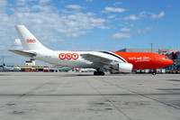 TNT Airways Airbus A300B4-203 OO-TZB at Geneva (2008)