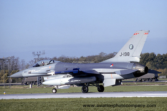 Dutch Air Force 315 Squadron GD F-16A Fighting Falcon J-198 (1986)
