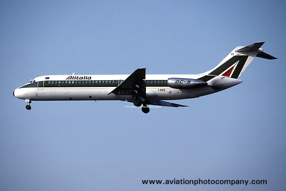 Alitalia Douglas DC-9-32 I-RIFE (1993)