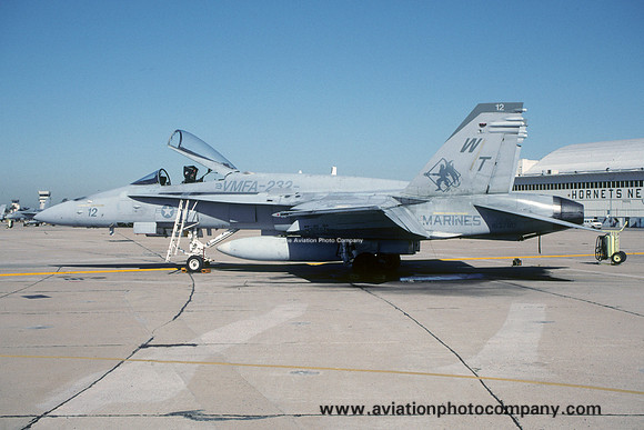 US Marines VMFA-232 McDonnell Douglas F/A-18C Hornet 163780/WT-12 (1999)