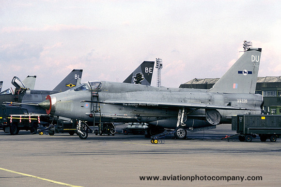 RAF LTF English Electric Lightning T.5 XV328/DU (1987)