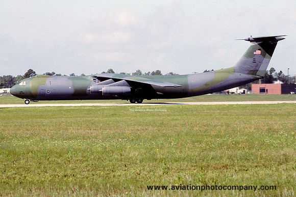 USAF 437 MAW Lockheed C-141B Starlifter 65-9402 (1991)