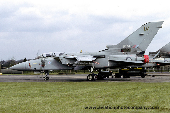 RAF 11 Squadron Panavia Tornado F. ZE164/DA (1998)