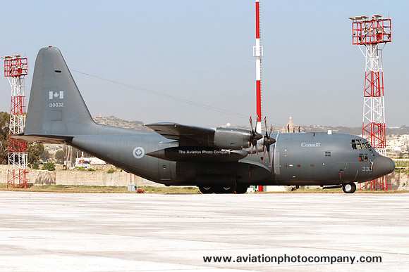 Canadian Armed Forces 8 Wing Lockheed CC-130E Hercules 130332 at Malta Luqa IAP (2009)
