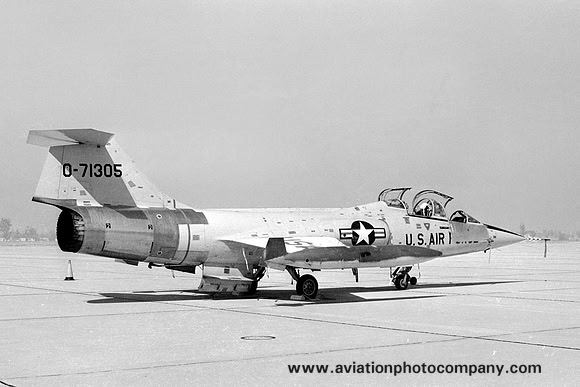 USAF Lockheed F-104B Starfighter 57-1305 (1969)