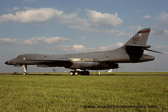 USAF 366 WG 34 BS Rockwell B-1B Lancer 86-0138/MO at RAF Cottesmore (2001)