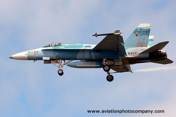 US Navy VFC-12 McDonnell Douglas F/A-18C Hornet 164647/AF-07 (2011)