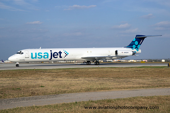 USA Jet Airlines McDonnell Douglas MD-88F N842US at Laredo (2024)
