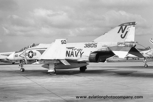 US Navy VF-121 McDonnell F-4J Phantom 153805/NJ-150 (1975)