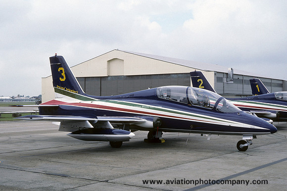 Italian Air Force Frecce Tricolori Aermacchi MB-339A MM54475/3 at IAT Fairford (1987)