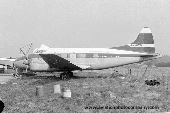De Havilland Dove 1B G-AOZW
