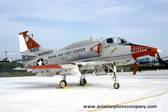 USMC NATC Douglas A-4M 158425/7T301 (1981)