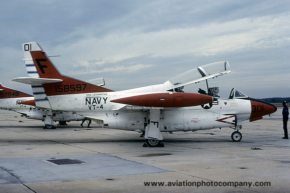 US Navy VT-4 North American T-2C Buckeye 158597/F-301 (1979)