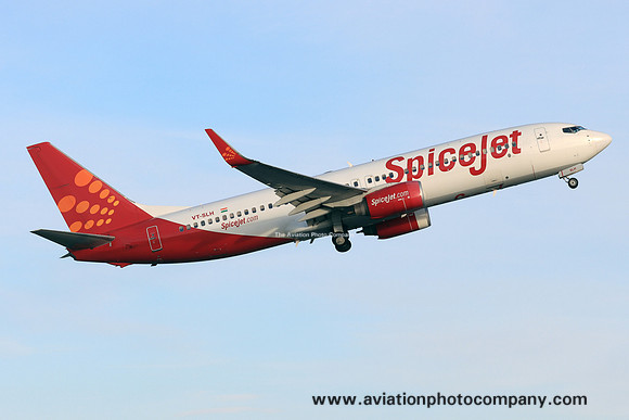 SpiceJet Boeing 737-8AS VT-SLH (2022)