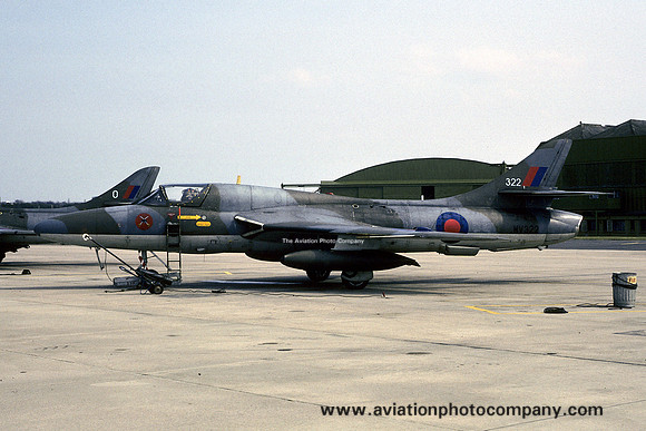 RAF 237 OCU Hawker Hunter T.7 WV322 (1988)