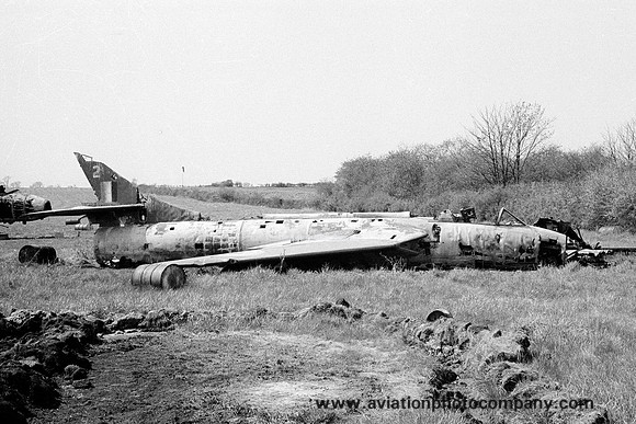 RAF Hawker Hunter dumped at RAF Halton (1971)