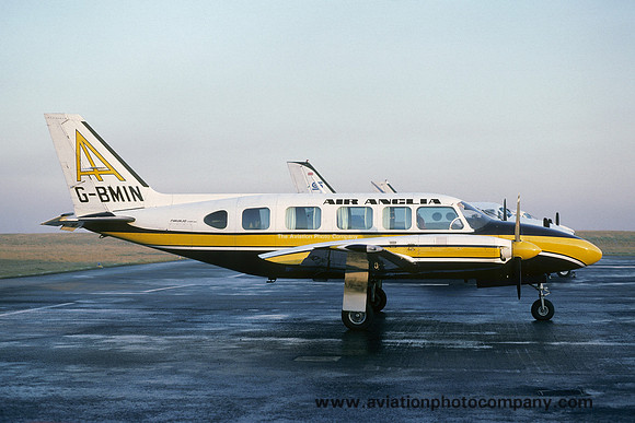 Air Anglia Piper PA-31-350 Navajo Chieftain G-AMIN (1978)