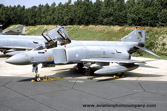 RAF 92 Squadron McDonnell F-4M Phantom FGR.2 XV480/X (1985)
