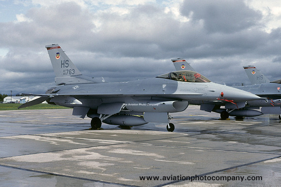 USAF 31 FW 307 FS General Dynamics F-16C Fighting Falcon 90-0763/HS (1992)
